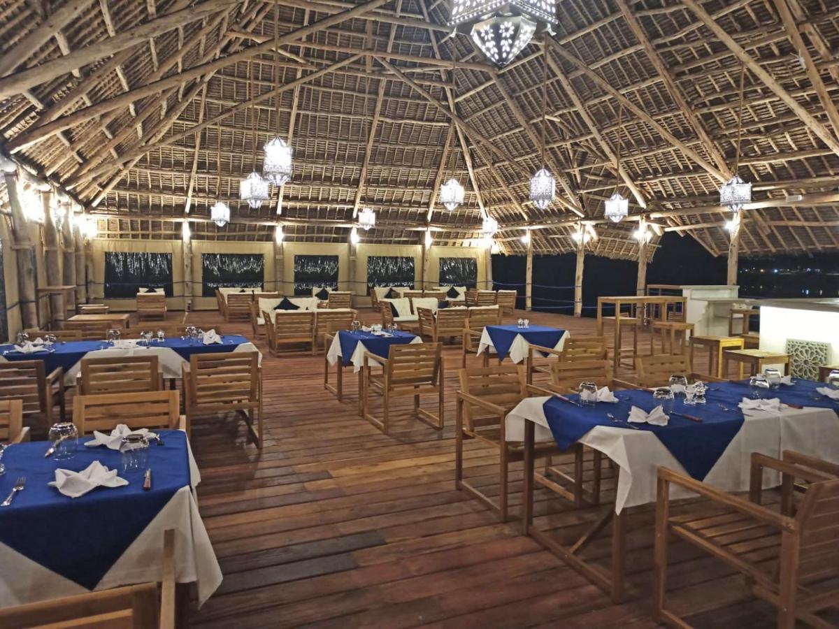 Pongwe Bay Resort Экстерьер фото