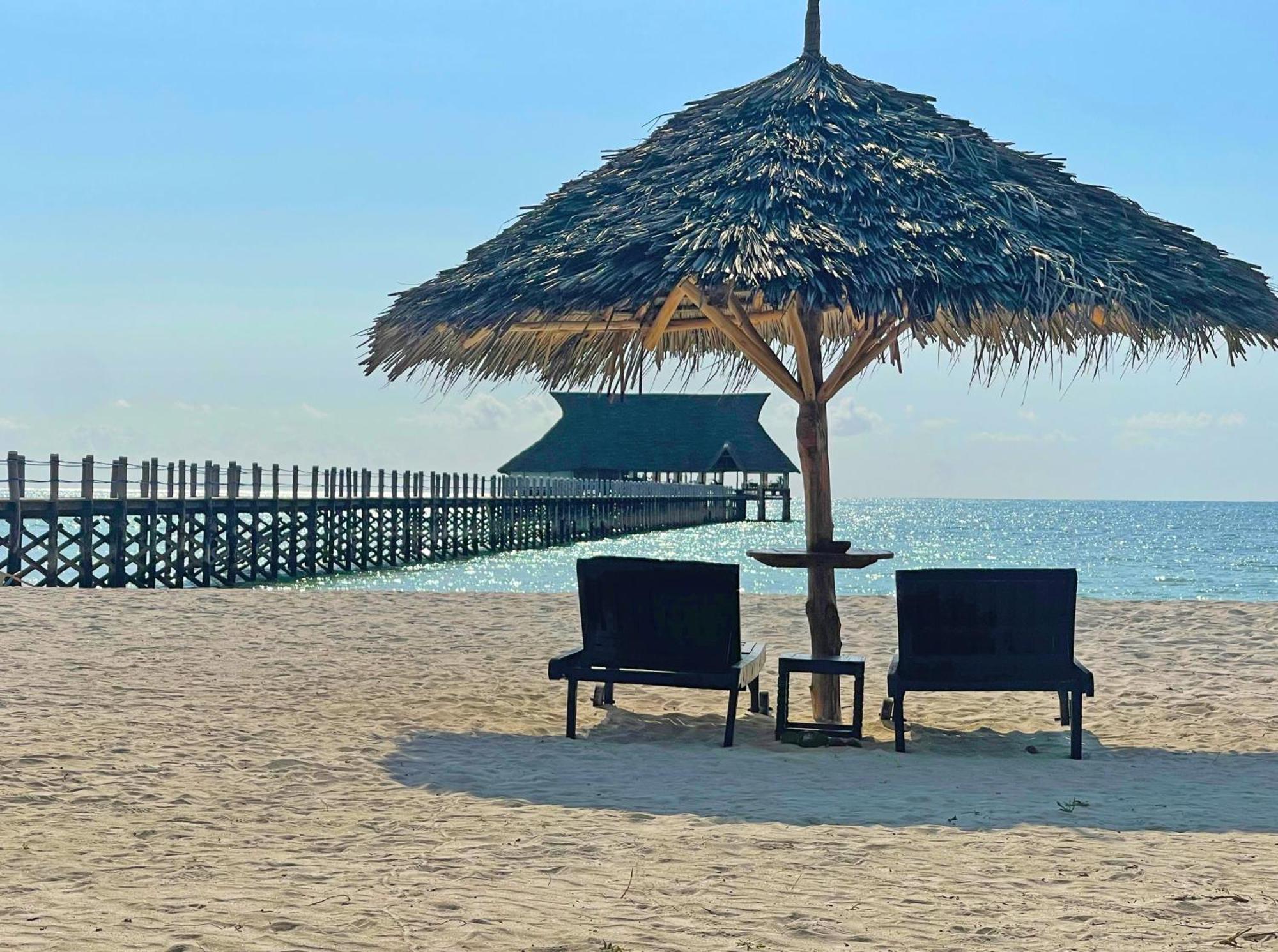 Pongwe Bay Resort Экстерьер фото