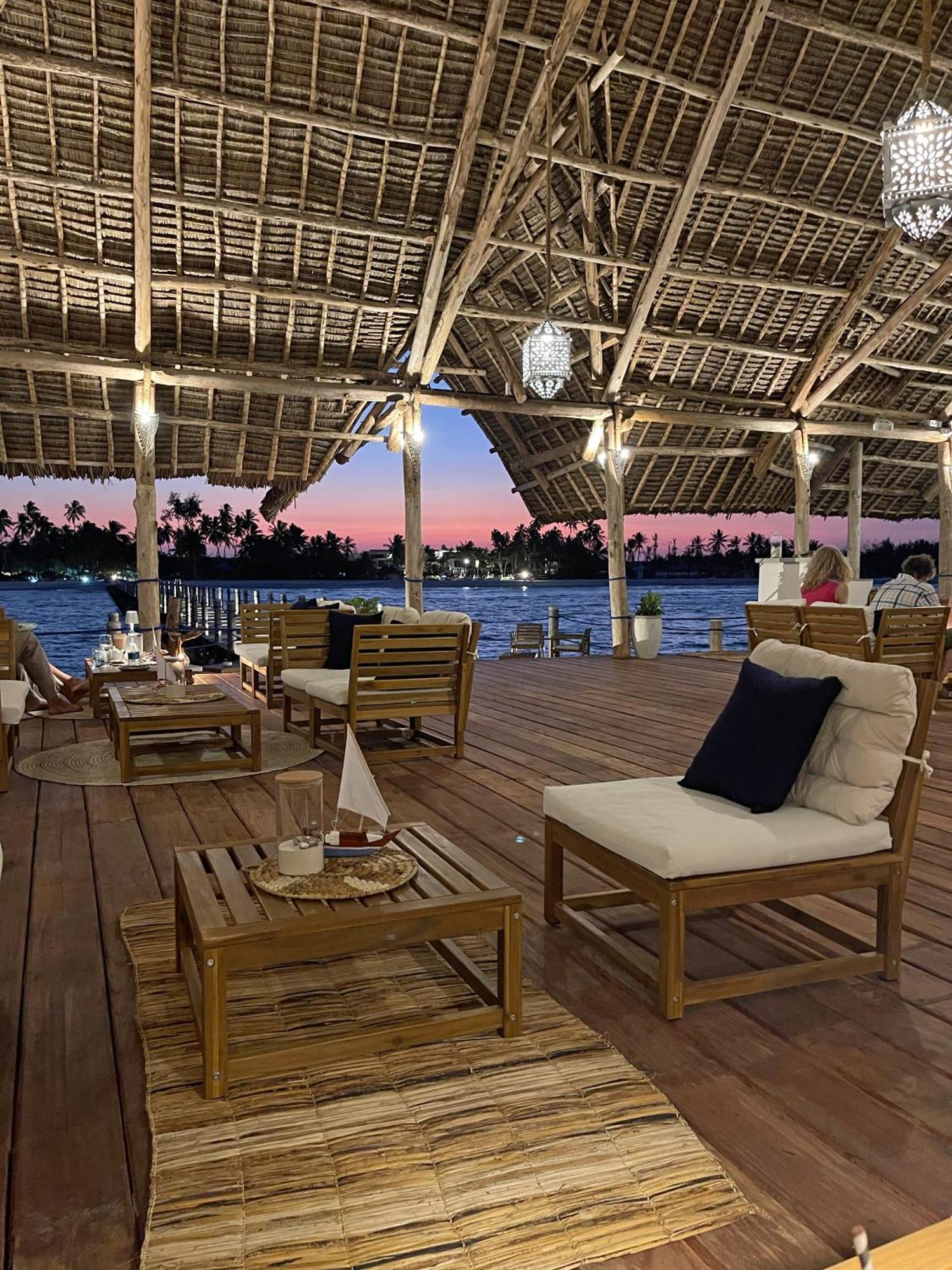 Pongwe Bay Resort Экстерьер фото