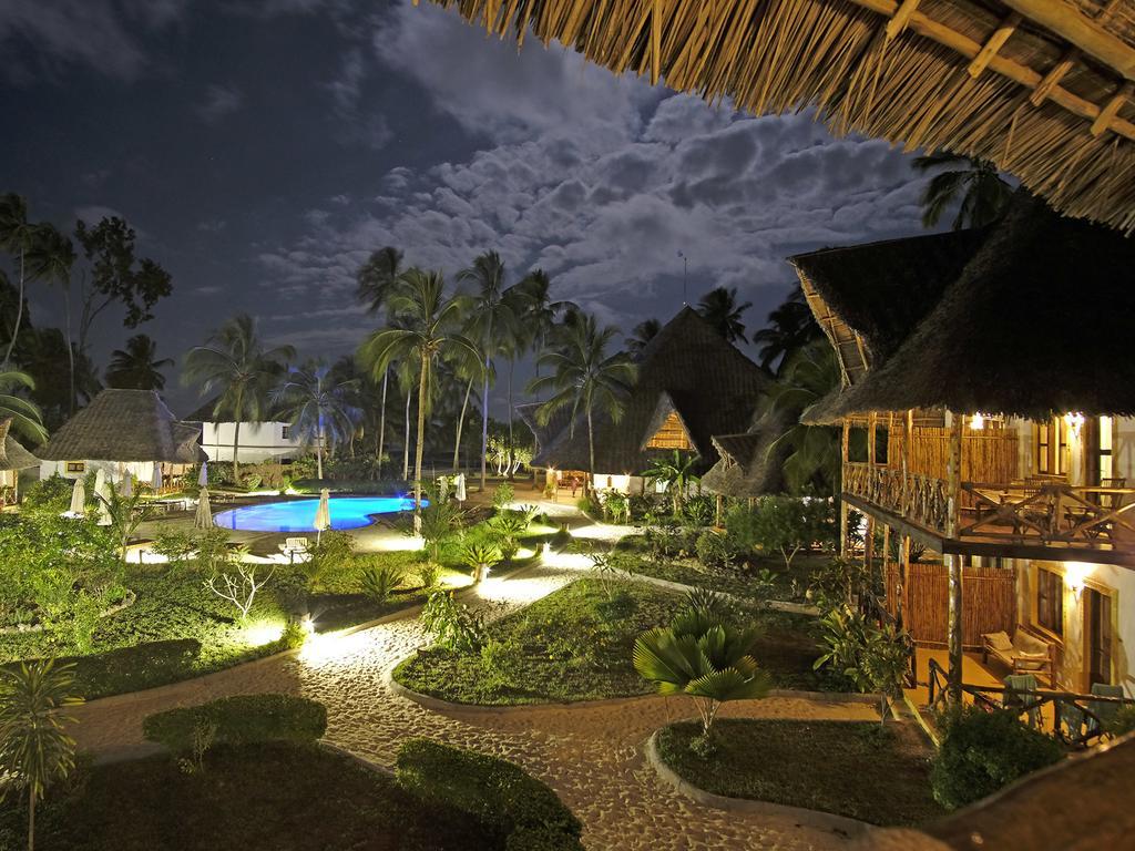Pongwe Bay Resort Экстерьер фото