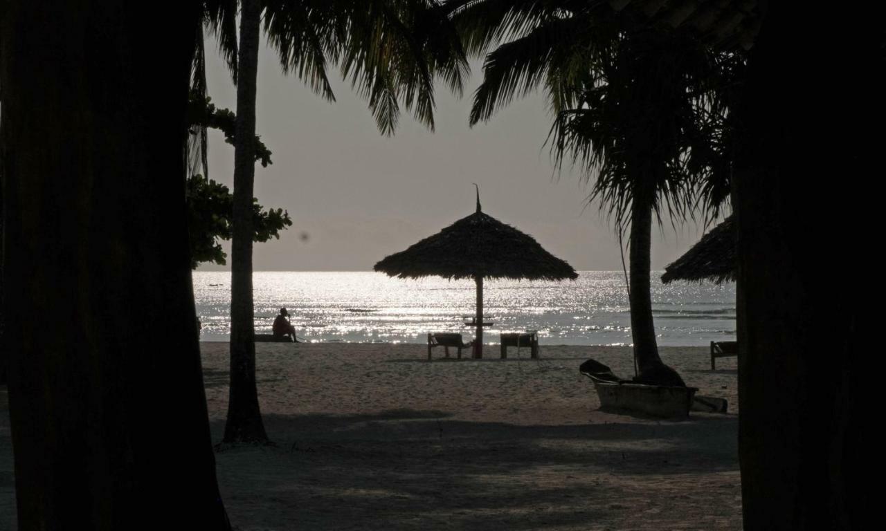 Pongwe Bay Resort Экстерьер фото